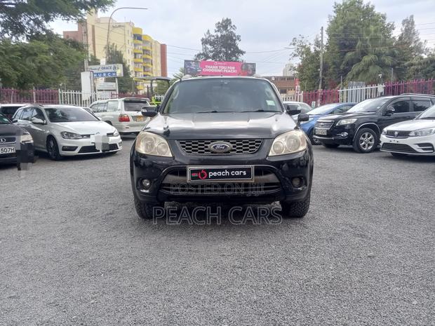 Ford Escape 2011 Black