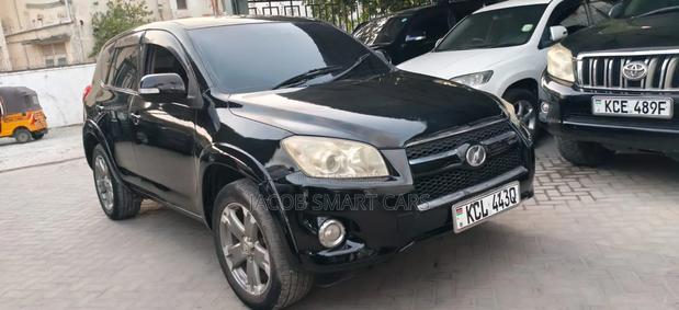 Toyota RAV4 2010 Black