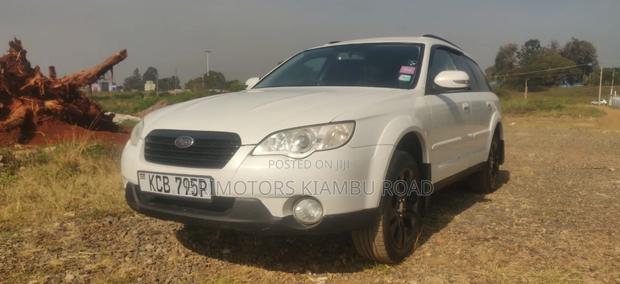 Subaru Outback 2007 White