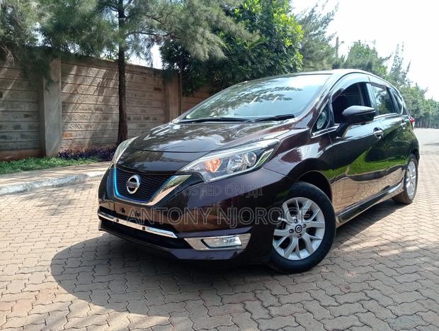 Nissan Note 1.2 Hybrid 2019 Burgundy
