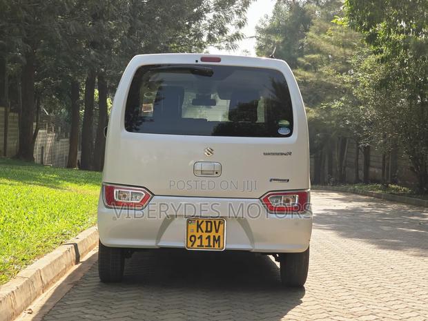 Suzuki Wagon R 2020 White