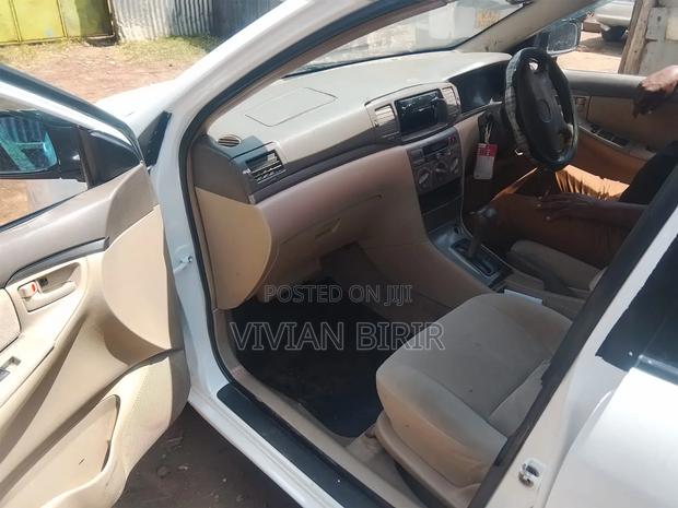 Toyota Corolla 2006 White