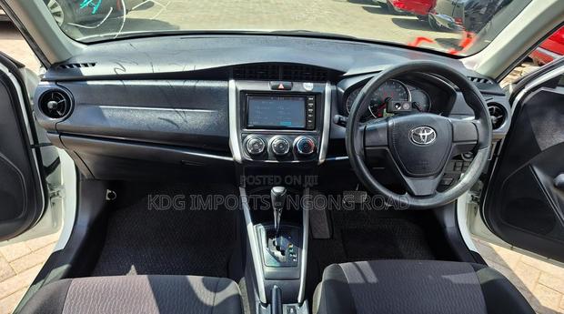 Toyota Corolla Fielder 2019