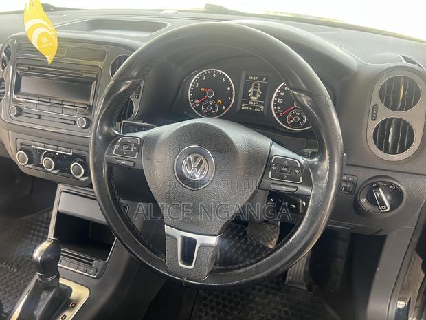 Volkswagen Tiguan 2013 Black