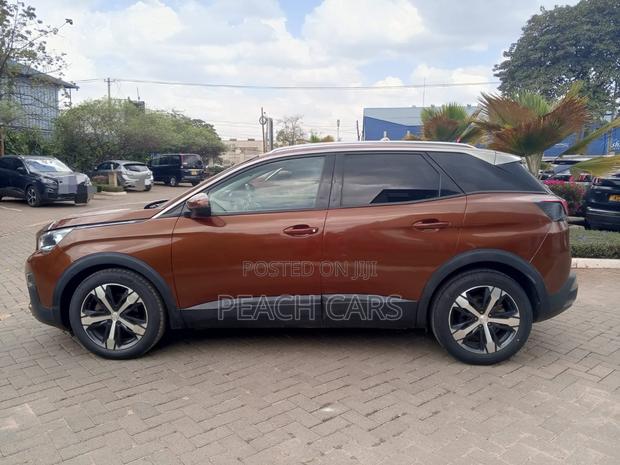 Peugeot 3008 2018 Red