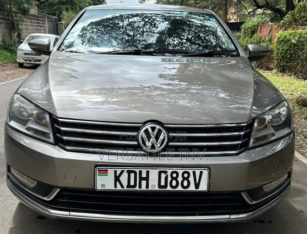Volkswagen Passat S 4dr Sedan (1.8L 4cyl 6A) 2014 Silver