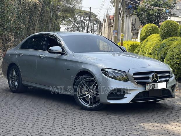 Mercedes-Benz E350e 2018 Silver