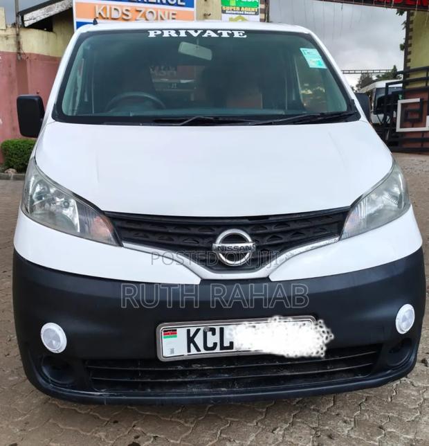 Nissan NP200 2012 White