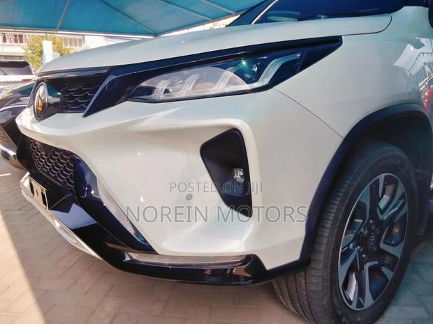 Toyota Fortuner 2021 White