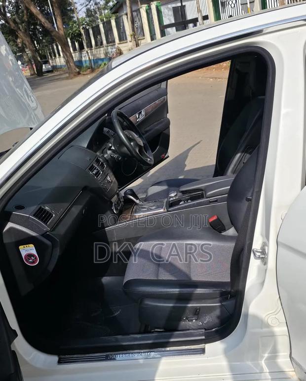 Mercedes-Benz C200 2010 White