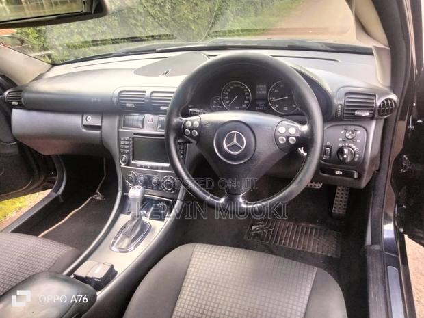 Mercedes-Benz C200 2005 Black