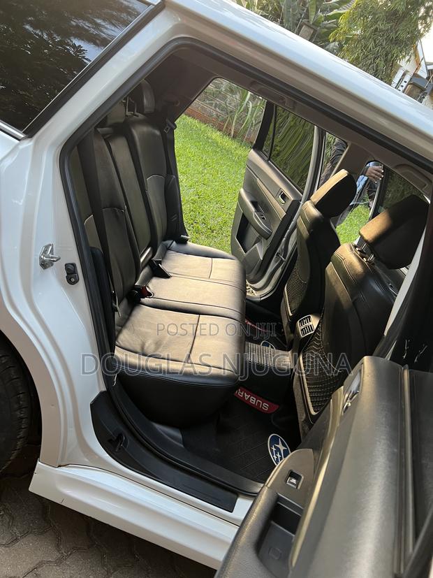 Subaru Legacy 2.5i Limited 2013 White