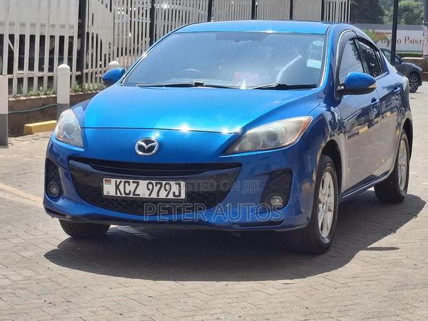 Mazda Axela 2013 Blue