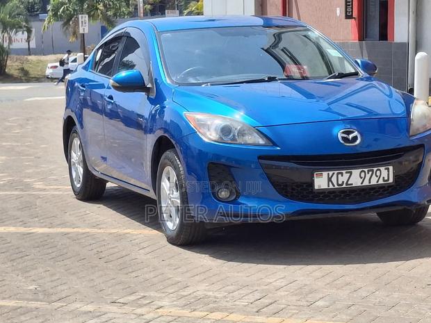Mazda Axela 2013 Blue