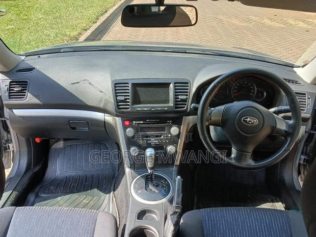 Subaru Legacy 2009 Silver
