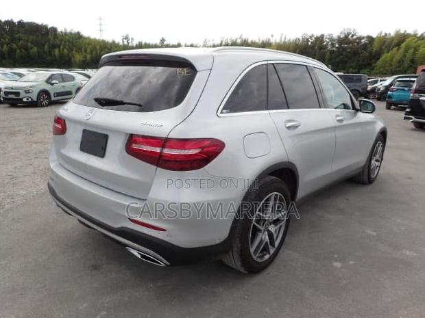 Mercedes-Benz GLC-Class 2019 Silver