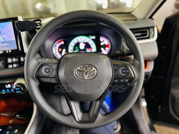Toyota RAV4 2020 Matt Black