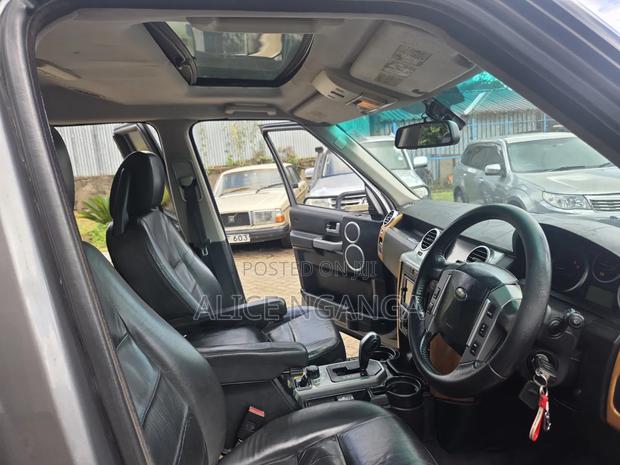 Land Rover Discovery 2005 Gray