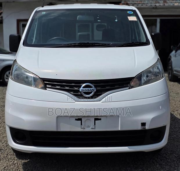 Nissan NP200 2019 White