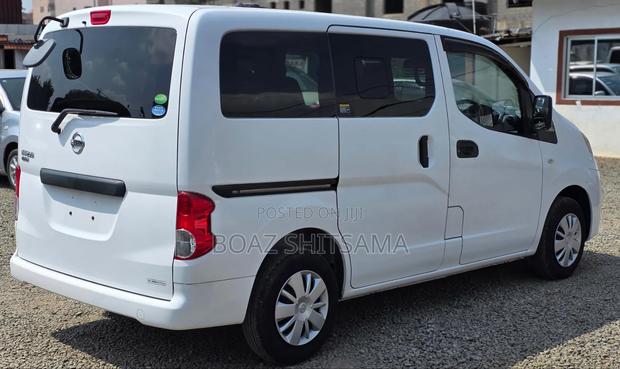 Nissan NP200 2019 White
