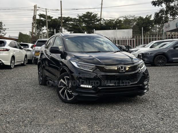 Honda Vezel 1.5 2WD 172 hp 2019 Black