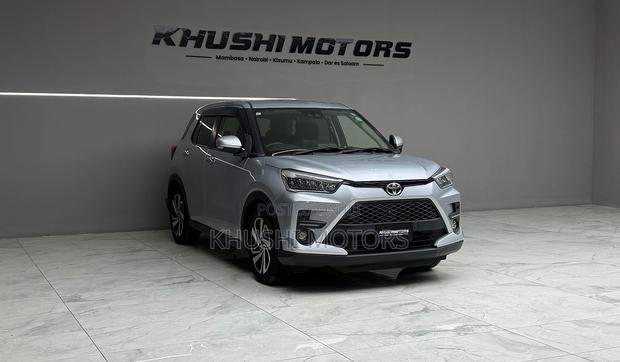 Toyota Raize 2019 Silver