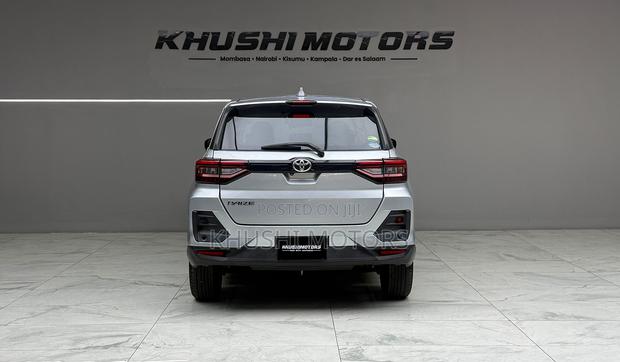 Toyota Raize 2019 Silver