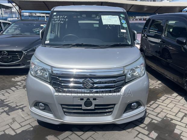 Suzuki Solio Hybrid G 2019 Silver