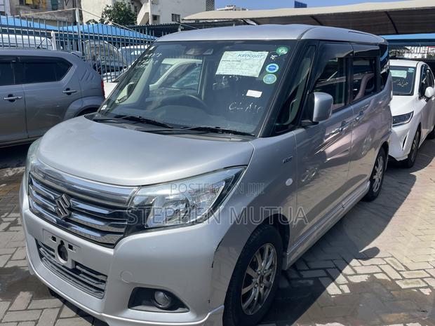 Suzuki Solio Hybrid G 2019 Silver