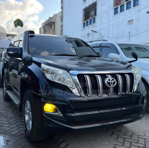 Toyota Land Cruiser Prado 2.7 i 2013 Black