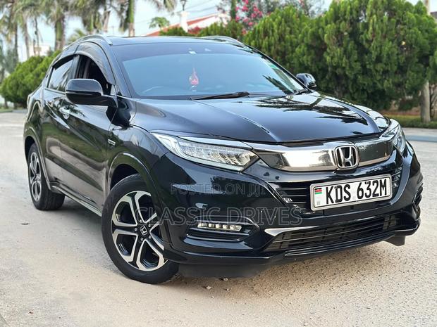 Honda Vezel 2018 Black