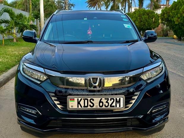 Honda Vezel 2018 Black