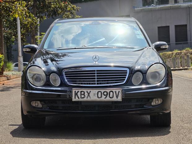 Mercedes-Benz E350 2006 Black