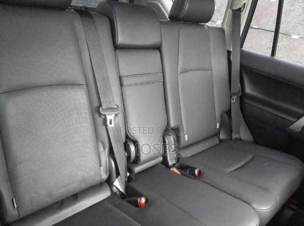 Toyota Land Cruiser Prado 2021 White