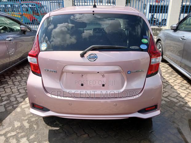Nissan Note 2019 Pink