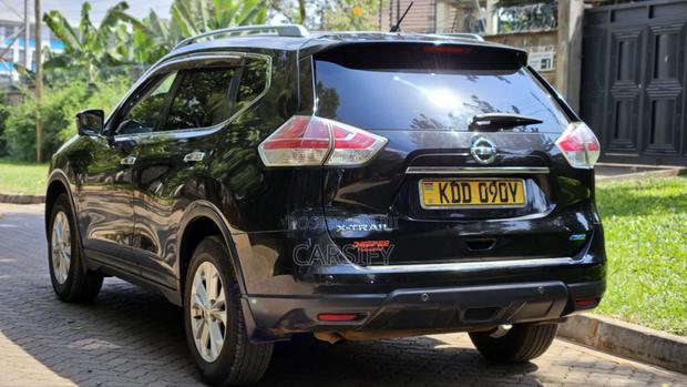 Nissan X-Trail 2014 Black