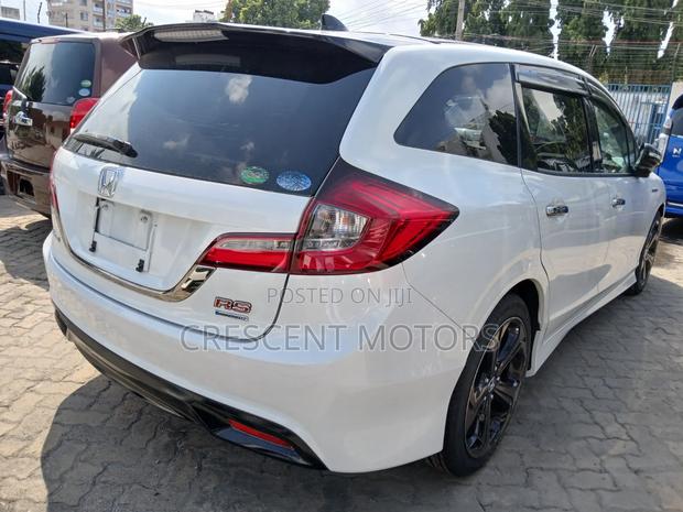 Honda Jade 2019 Pearl