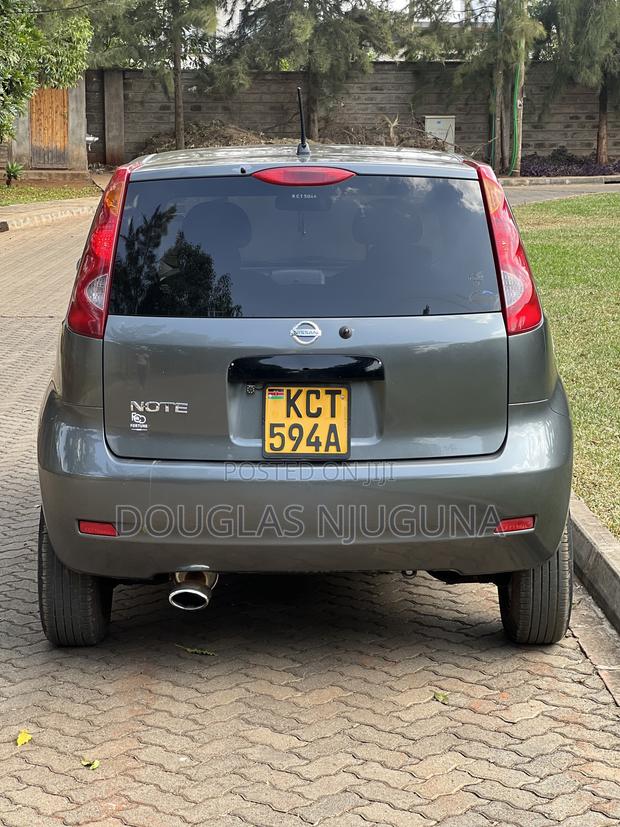 Nissan Note 2011 Gray
