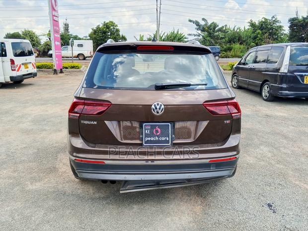 Volkswagen Tiguan 2017 Brown