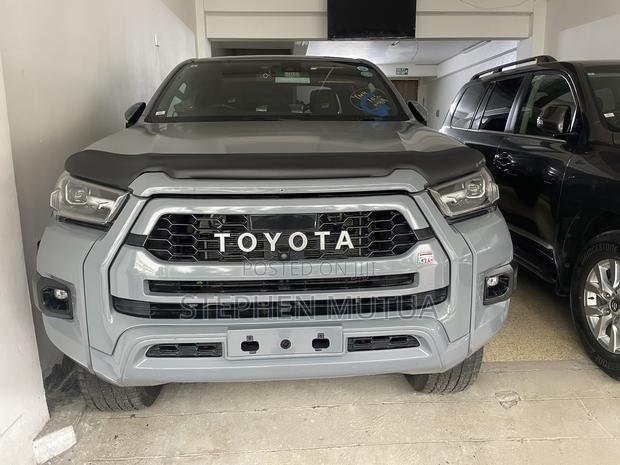 Toyota Hilux Revo Double Cab Deisel 2.4 AWD 2022 Gray
