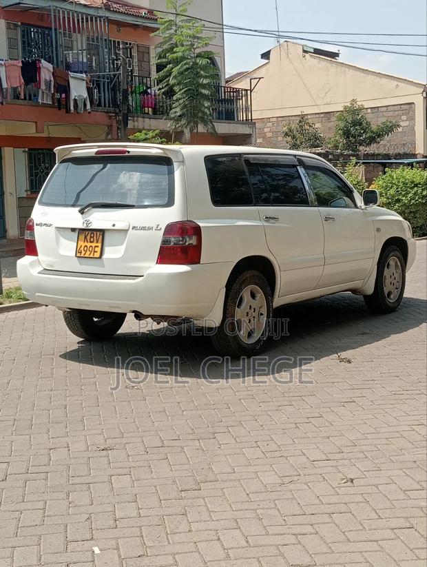 Toyota Kluger 2006 White
