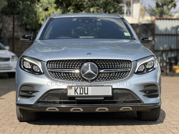 Mercedes-Benz GLC-Class 2017 Blue
