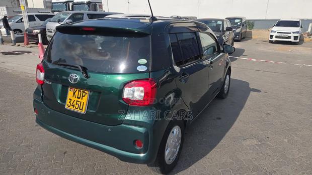 Toyota Passo 2016 Blue