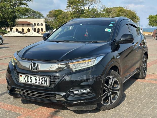 Honda Vezel 2018 Black