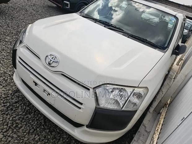Toyota Succeed 2019 White