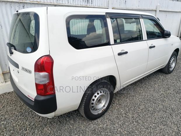 Toyota Succeed 2019 White