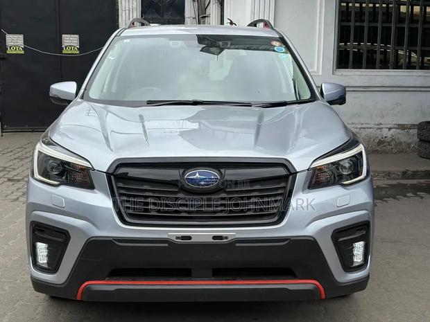 Subaru Forester 2021 Silver