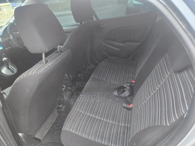 Mazda Demio 2016 Silver