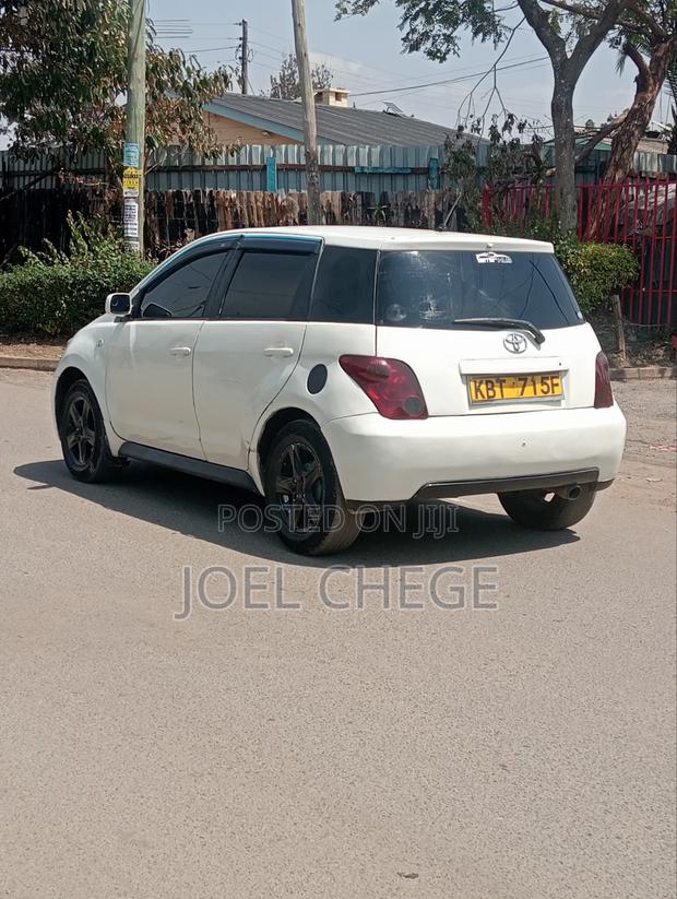 Toyota IST 2005 White