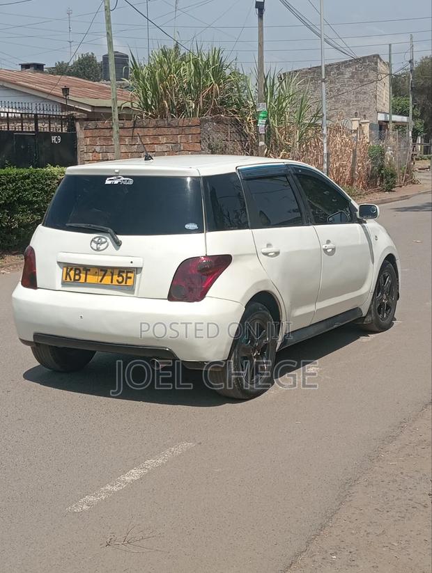 Toyota IST 2005 White